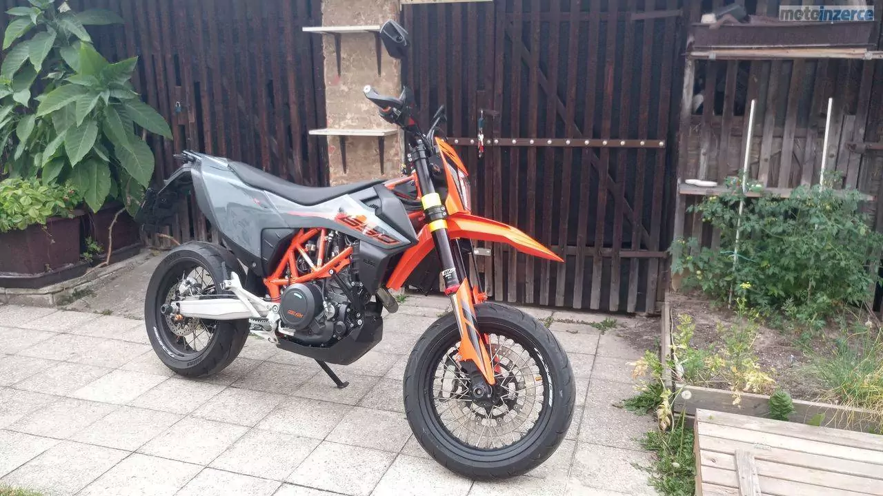 KTM 690 SMC-R