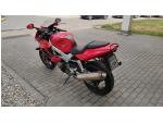 Klikněte pro detailní foto č. 5 - Honda VTR 1000 F FireStorm