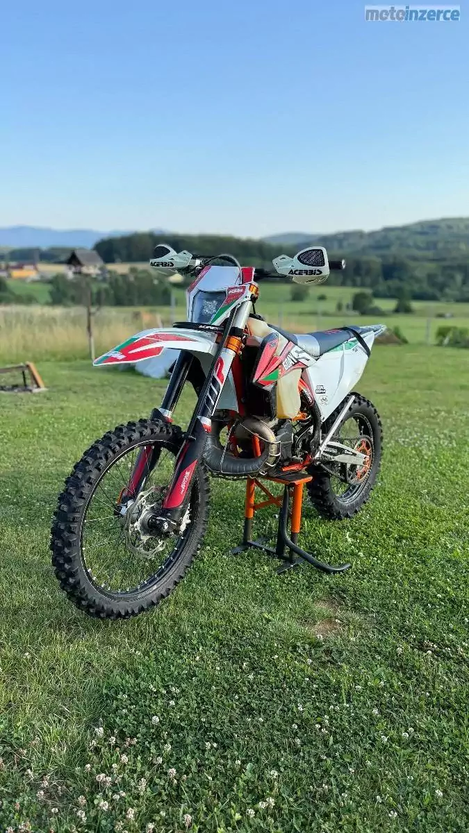 KTM 300 EXC SIX DAYS