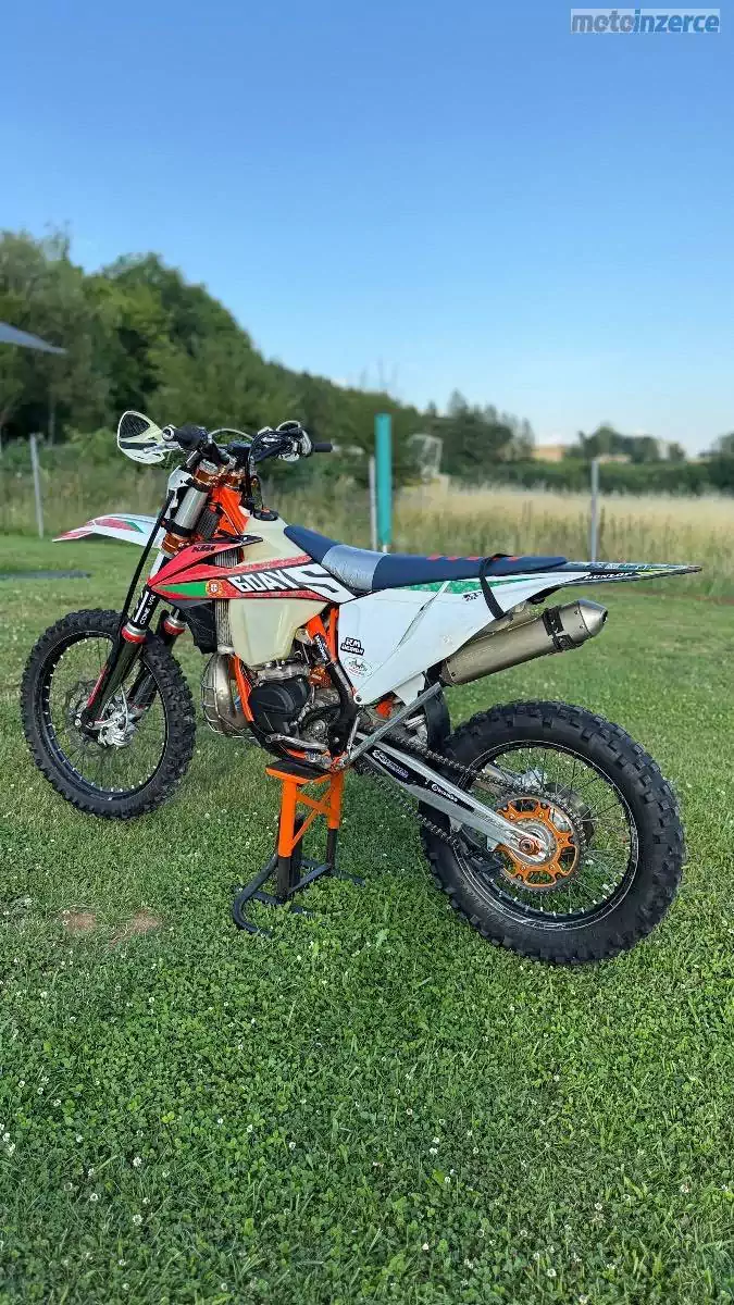 KTM 300 EXC SIX DAYS
