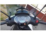 Klikněte pro detailní foto č. 4 - Piaggio Beverly 350