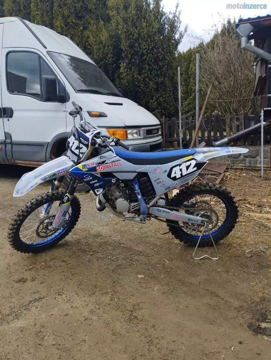 Yamaha YZ 125