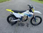 Klikněte pro detailní foto č. 5 - Husqvarna 500 4 - Takt