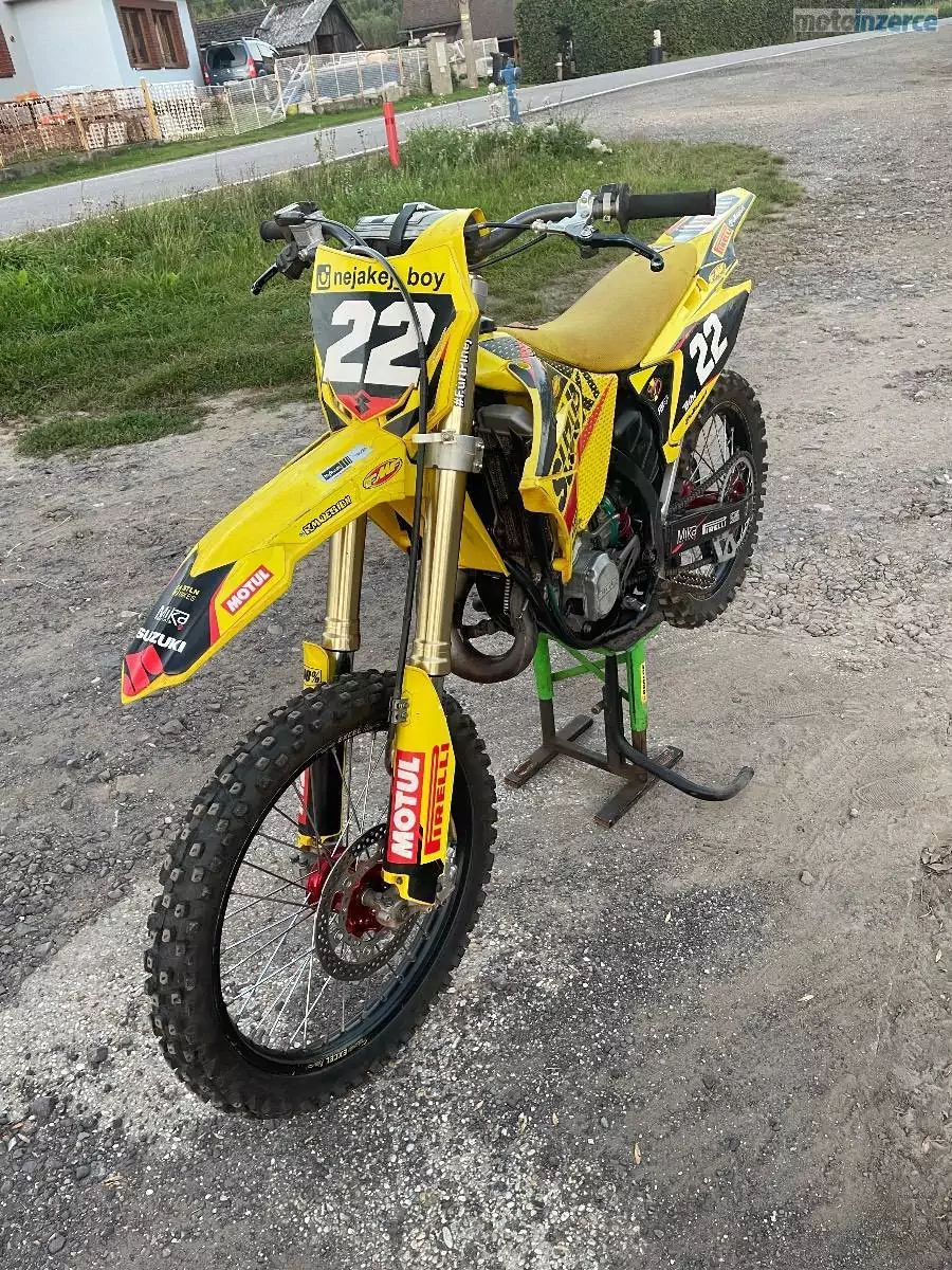 Suzuki RM 125
