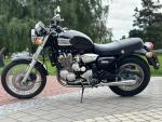 Klikněte pro detailní foto č. 10 - Triumph Thunderbird Sport