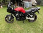 Klikněte pro detailní foto č. 2 - Yamaha FZS 600 Fazer
