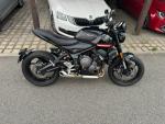 Klikněte pro detailní foto č. 1 - Triumph Trident 660