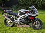Klikněte pro detailní foto č. 4 - Aprilia SL 1000 Falco