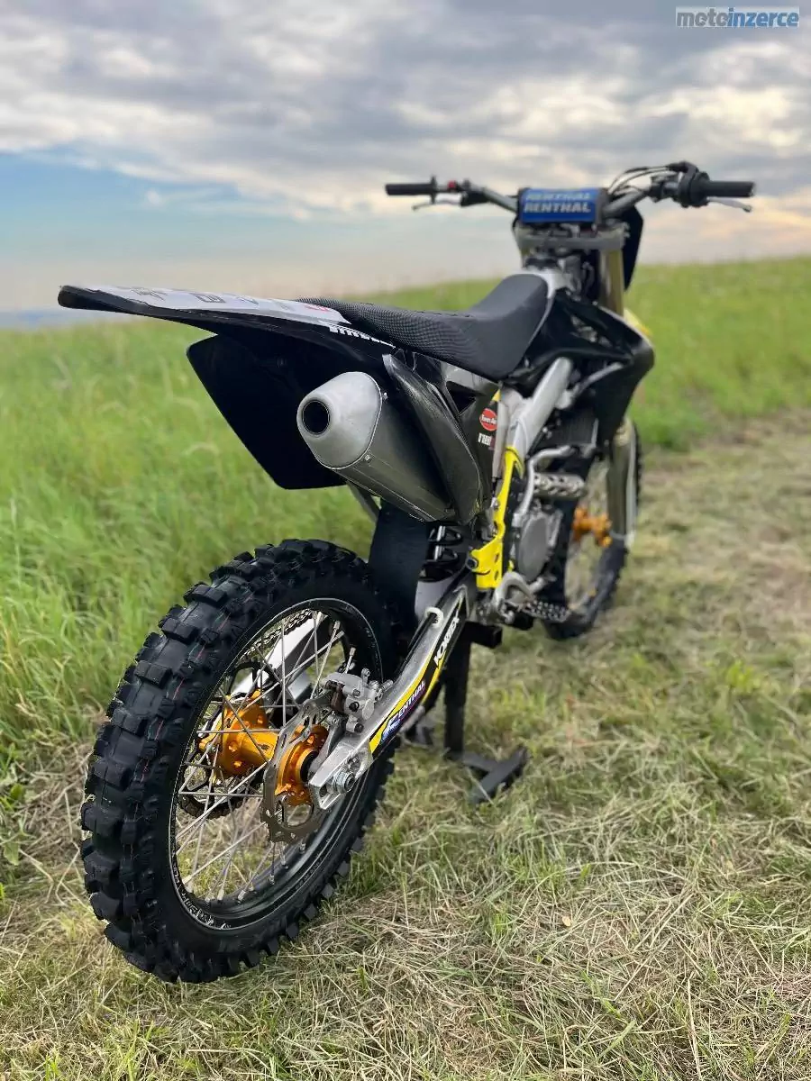 Suzuki RM-Z 250