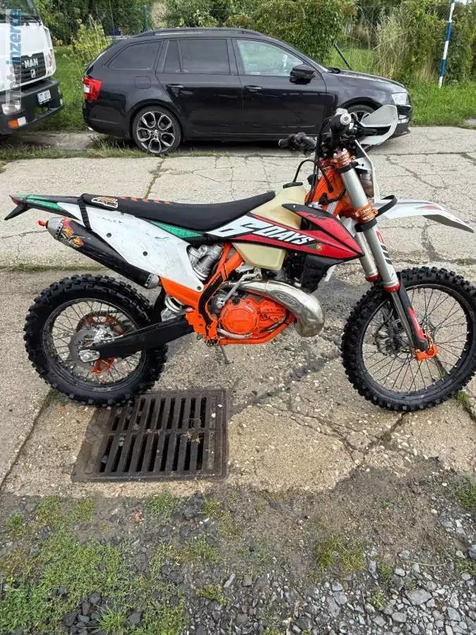 KTM 300 EXC SIX DAYS