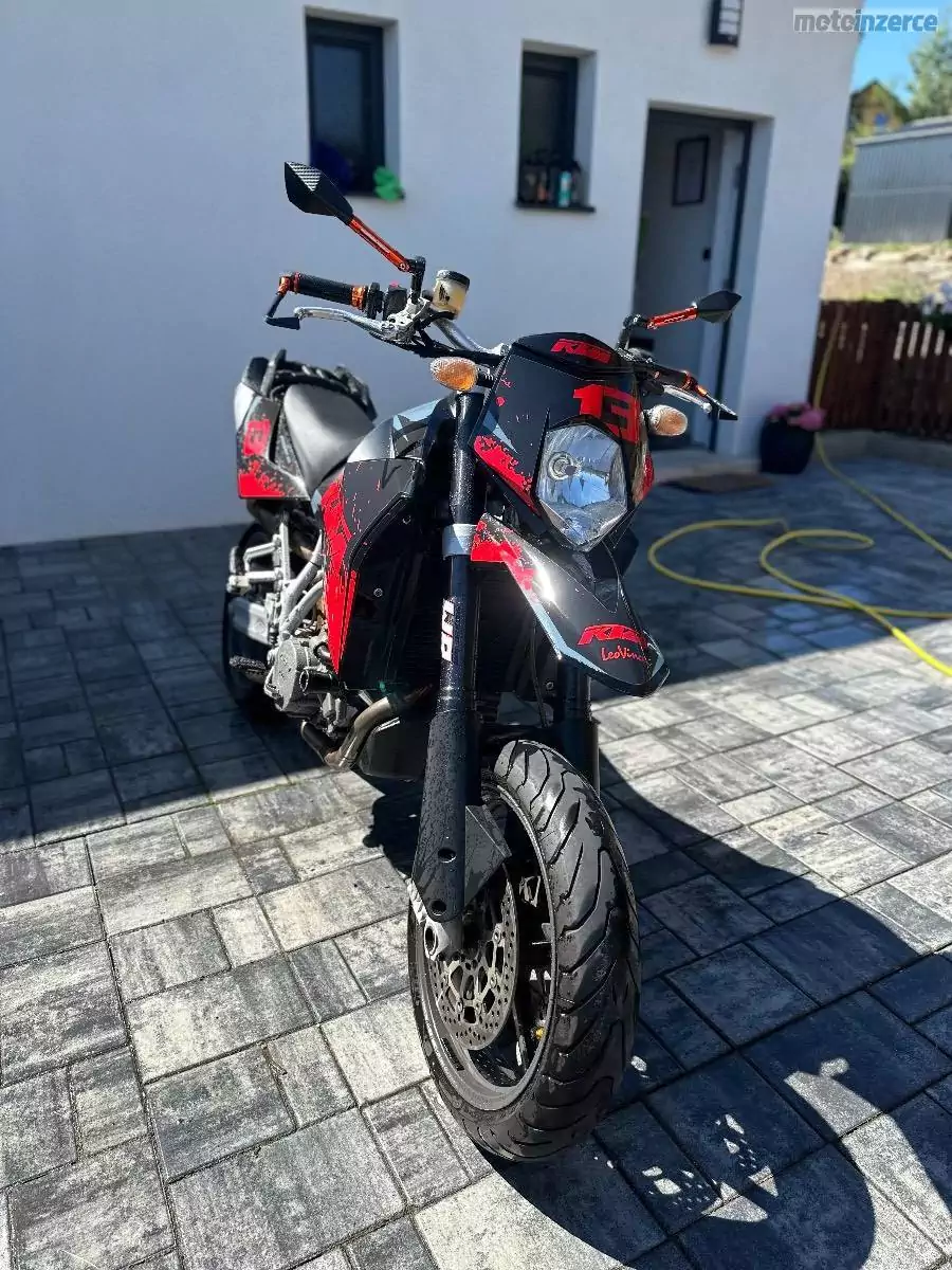 KTM 950 Supermoto
