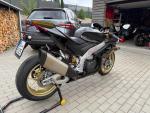 Klikněte pro detailní foto č. 6 - Aprilia RSV4 1100 Factory