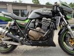 Klikněte pro detailní foto č. 4 - Kawasaki ZRX 1200 S