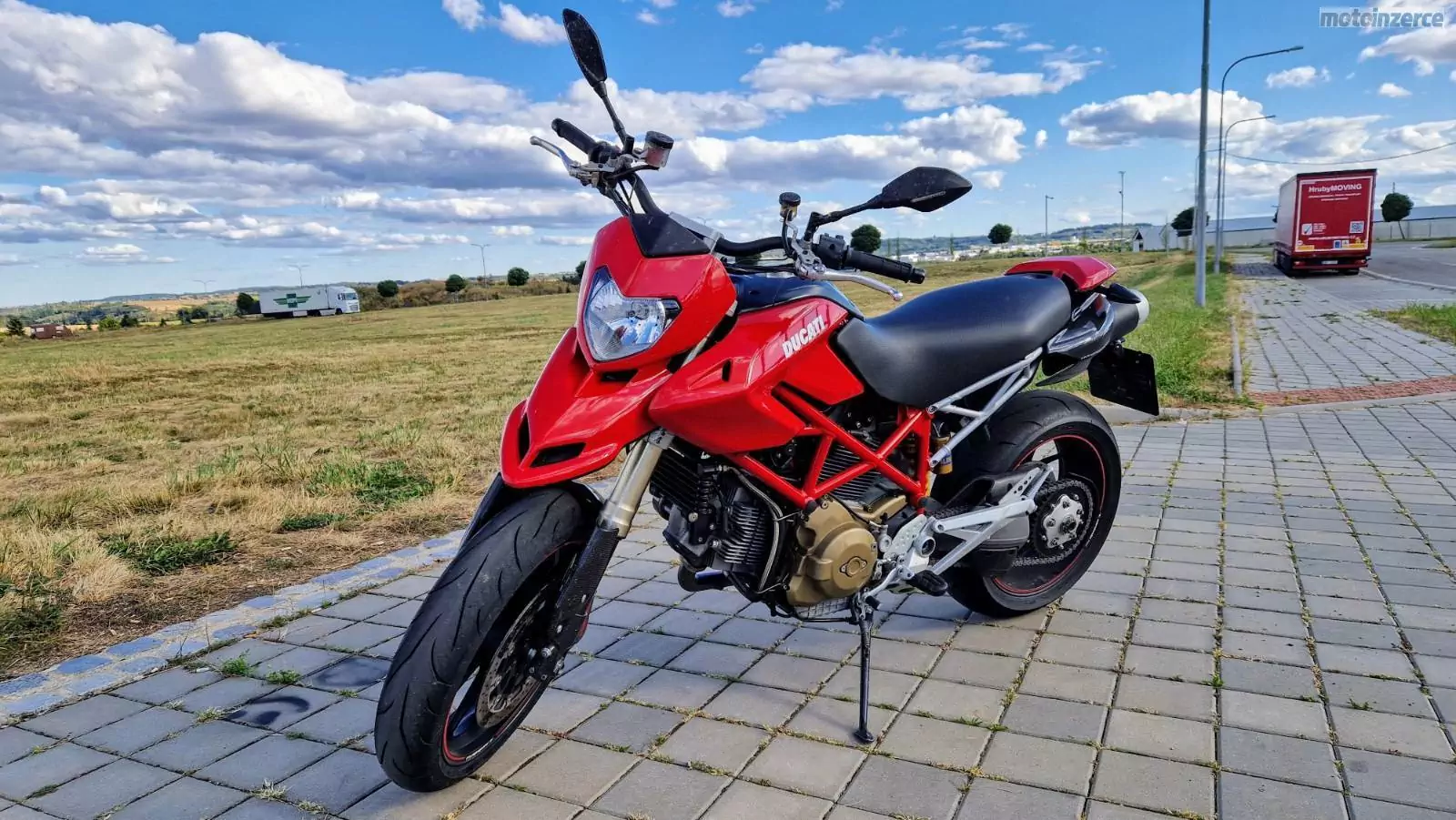 Ducati Hypermotard 1100 S