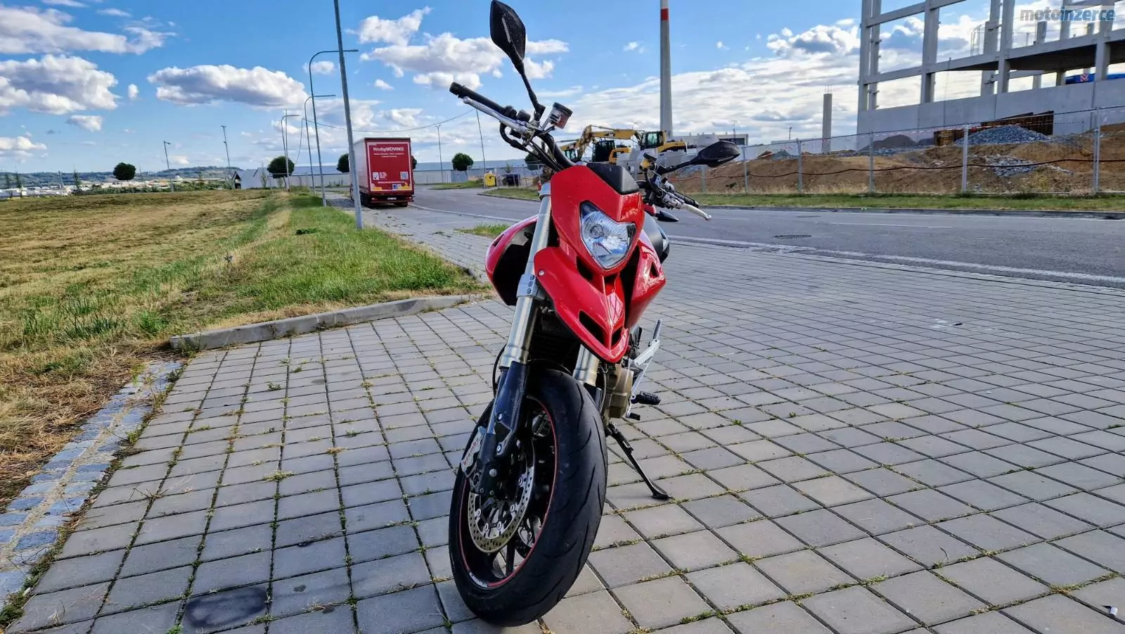 Ducati Hypermotard 1100 S