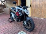 Klikněte pro detailní foto č. 2 - MV Agusta Brutale 800