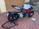 Klikněte pro detailní foto č. 3 - MV Agusta Brutale 800