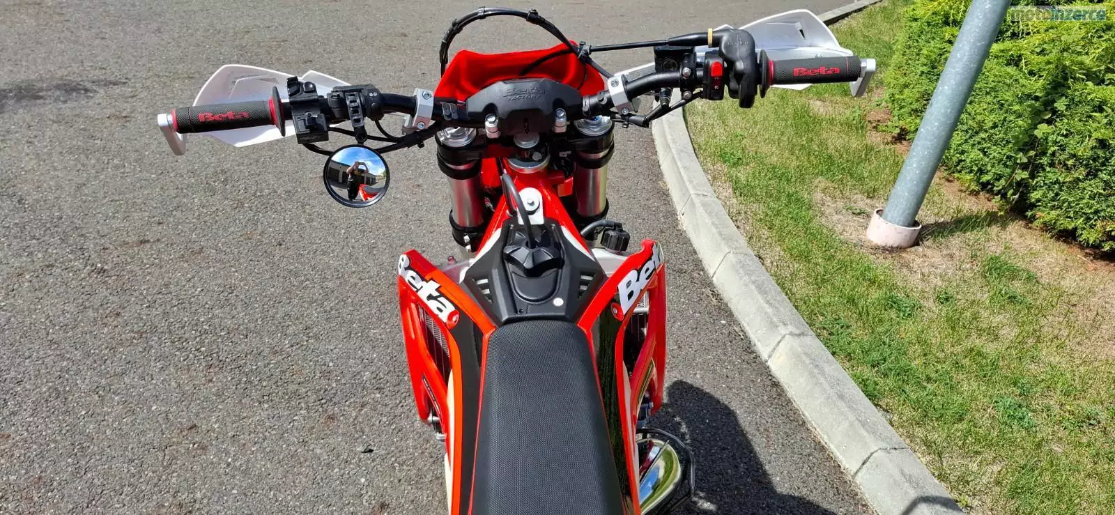 Beta Xtrainer