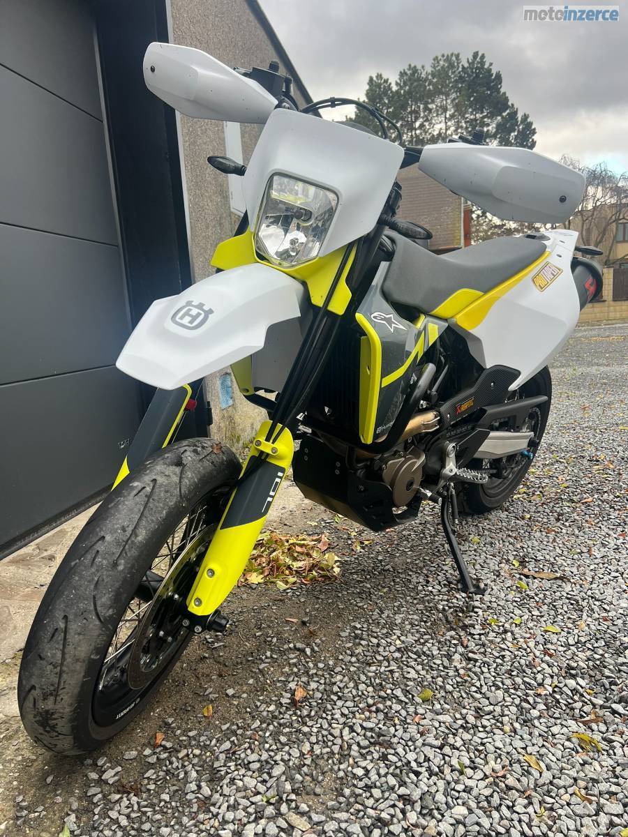 Husqvarna 701 Supermoto