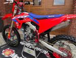 Klikněte pro detailní foto č. 10 - Honda CRF 250 R