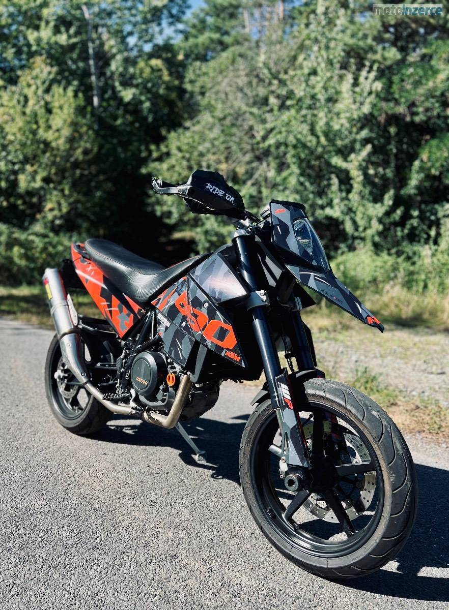 KTM 690 Supermoto
