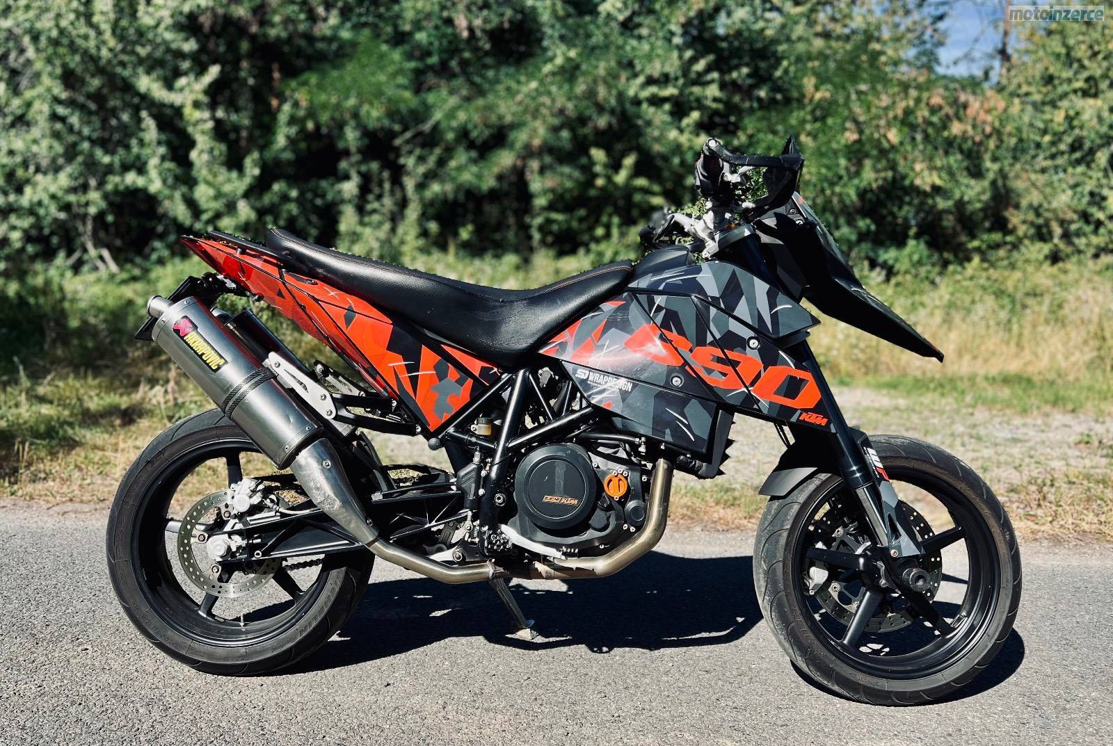 KTM 690 Supermoto