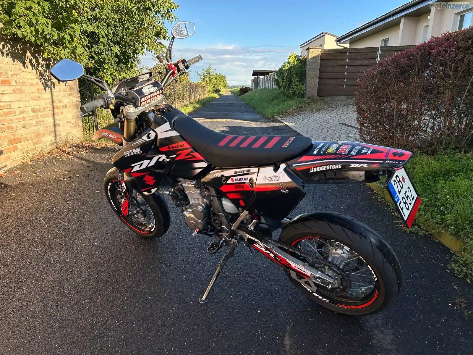 Suzuki DR-Z 400 SM