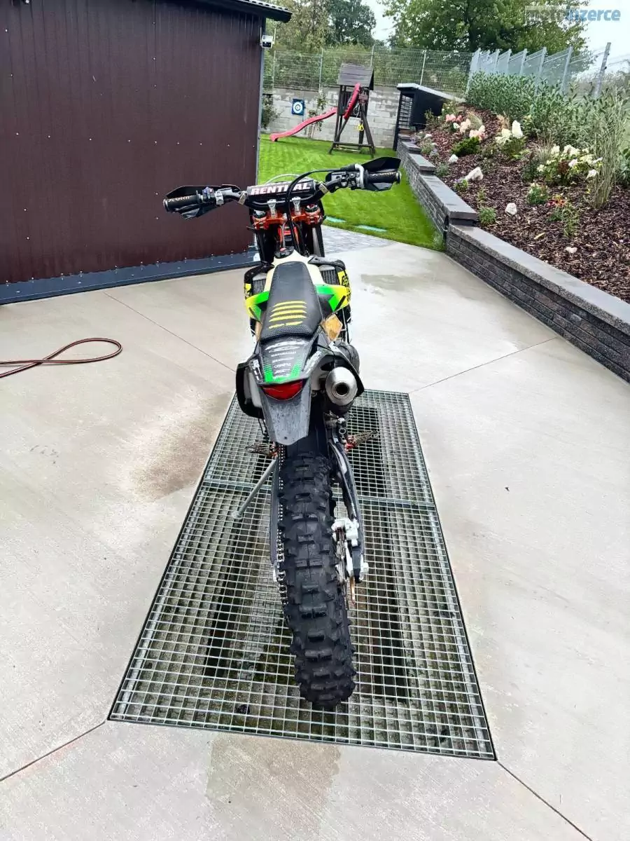 KTM 300 EXC SIX DAYS