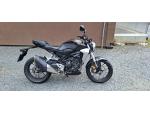 Klikněte pro detailní foto č. 4 - Honda CB 300 R