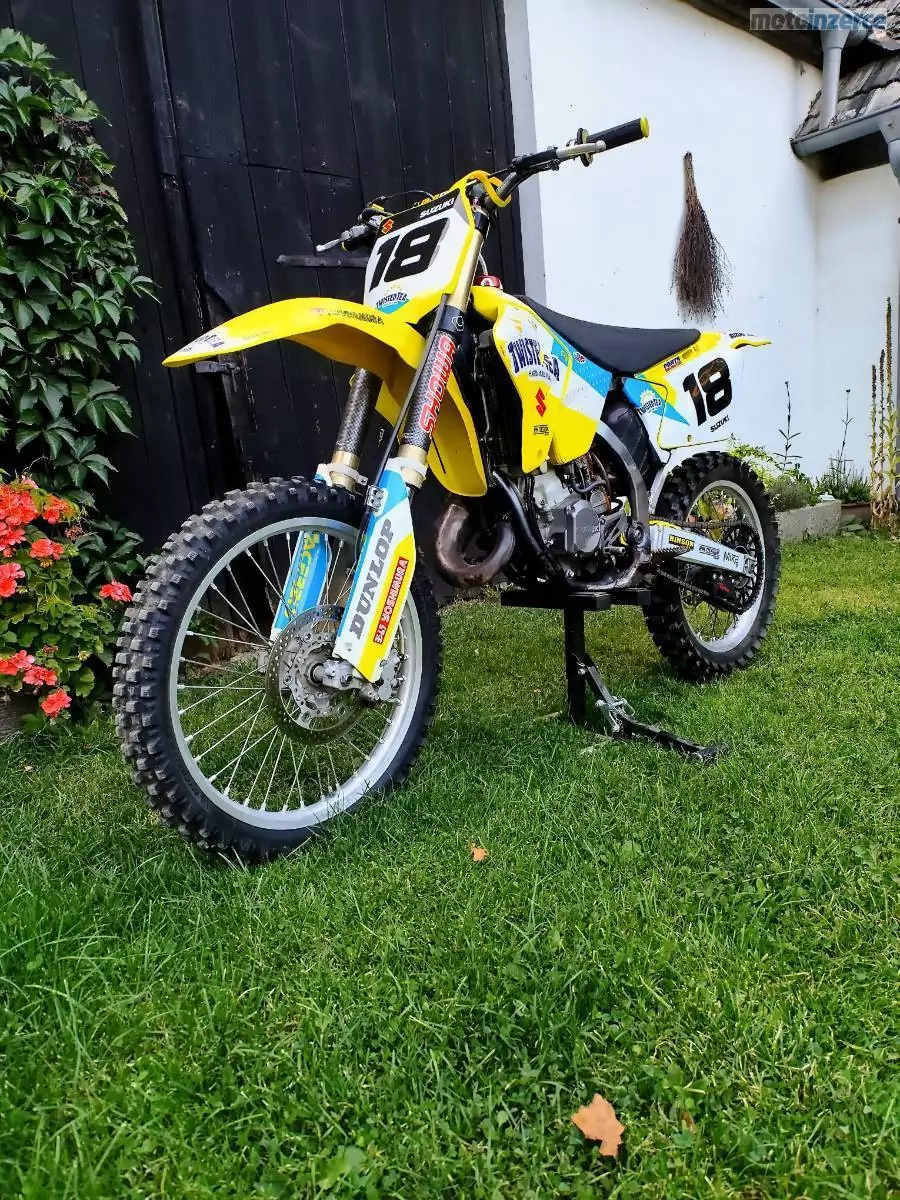 Suzuki RM 125