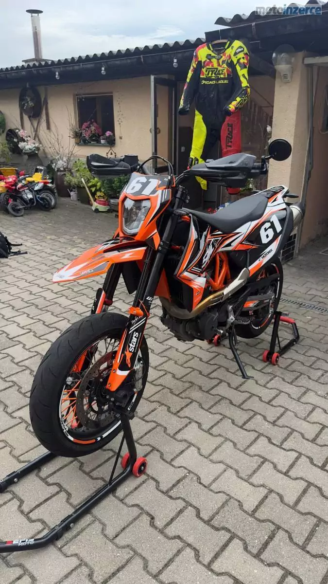 KTM 690 SMC-R
