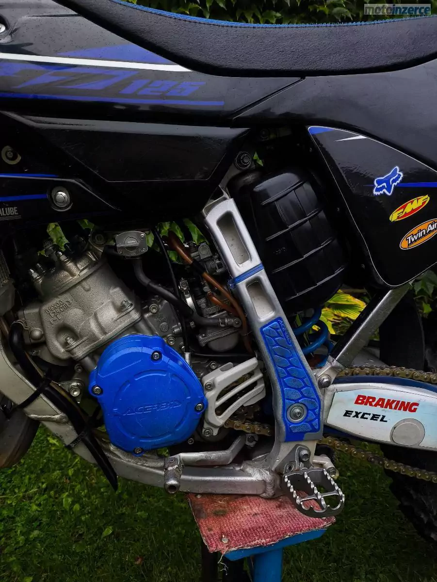 Yamaha YZ 125