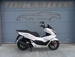 Klikněte pro detailní foto č. 6 - Honda PCX 125