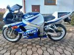 Klikněte pro detailní foto č. 3 - Suzuki GSX-R 750