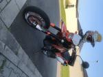 Klikněte pro detailní foto č. 5 - KTM 640 LC4 Supermoto
