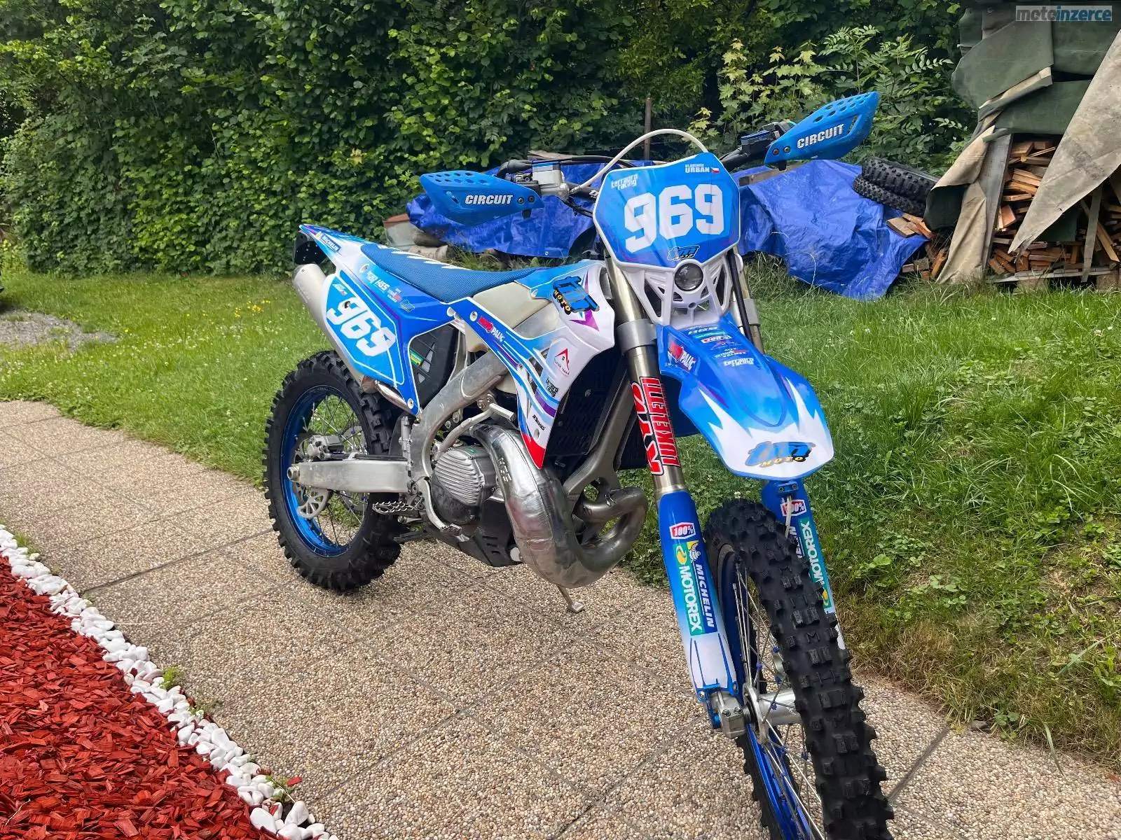 TM EN 300