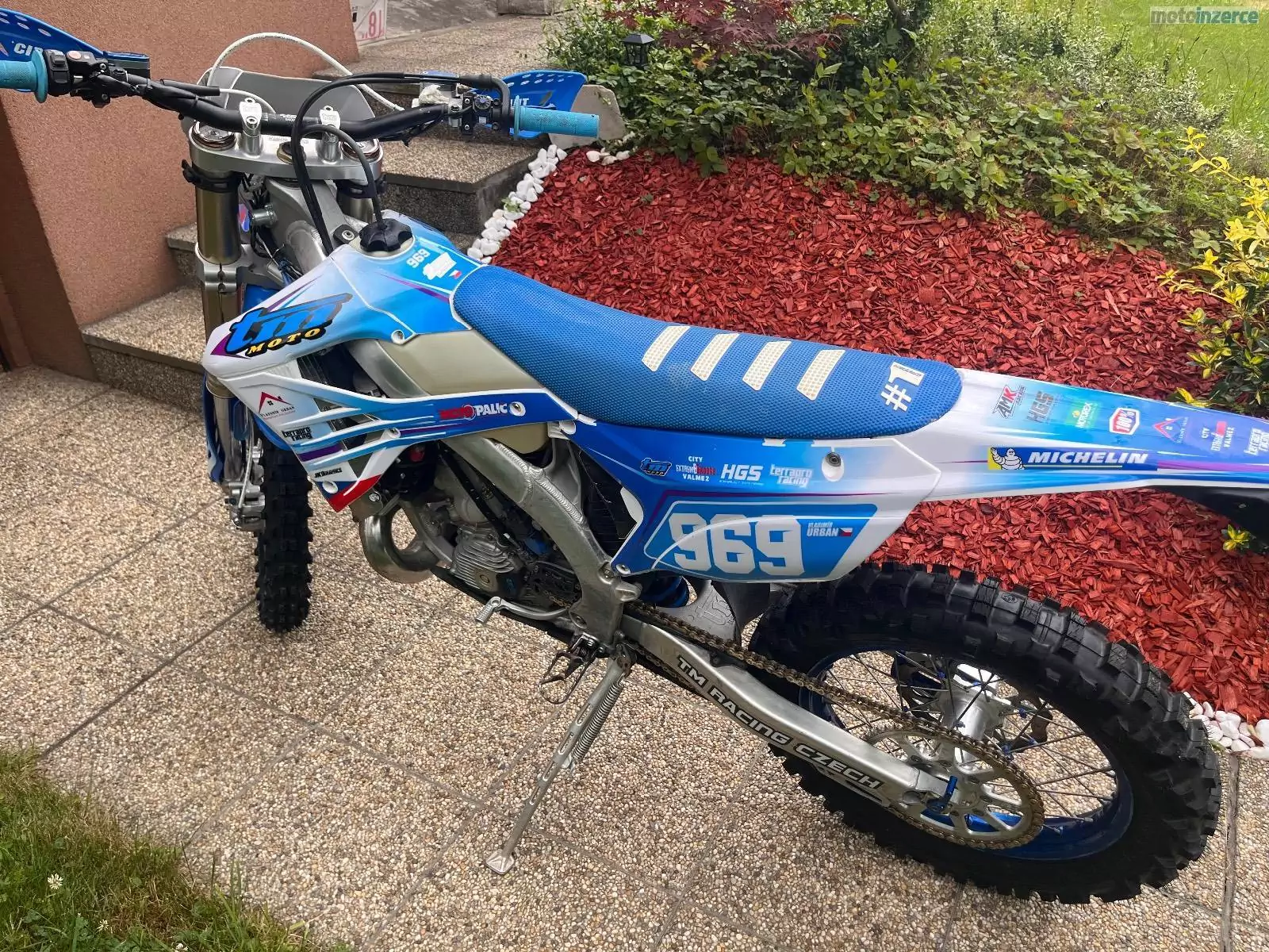 TM EN 300