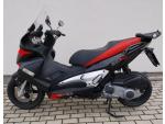 Klikněte pro detailní foto č. 5 - Aprilia SR Max 300