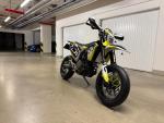 Klikněte pro detailní foto č. 4 - Husqvarna 701 Supermoto