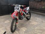 Klikněte pro detailní foto č. 4 - Honda CR 250