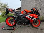 Klikněte pro detailní foto č. 4 - Honda CBR 1000 RR Fireblade