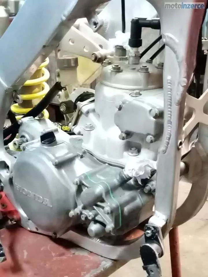 Honda CR 250 R