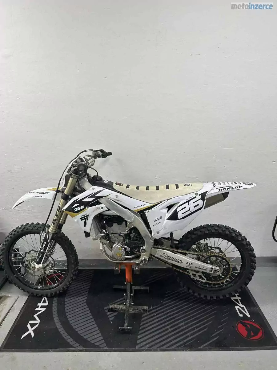 Kawasaki KX 250 F