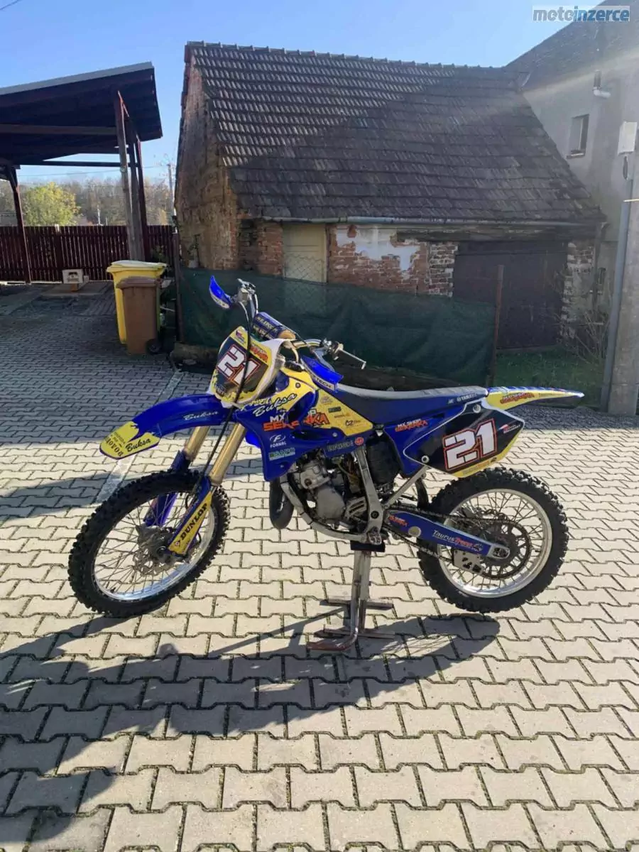 Yamaha YZ 125