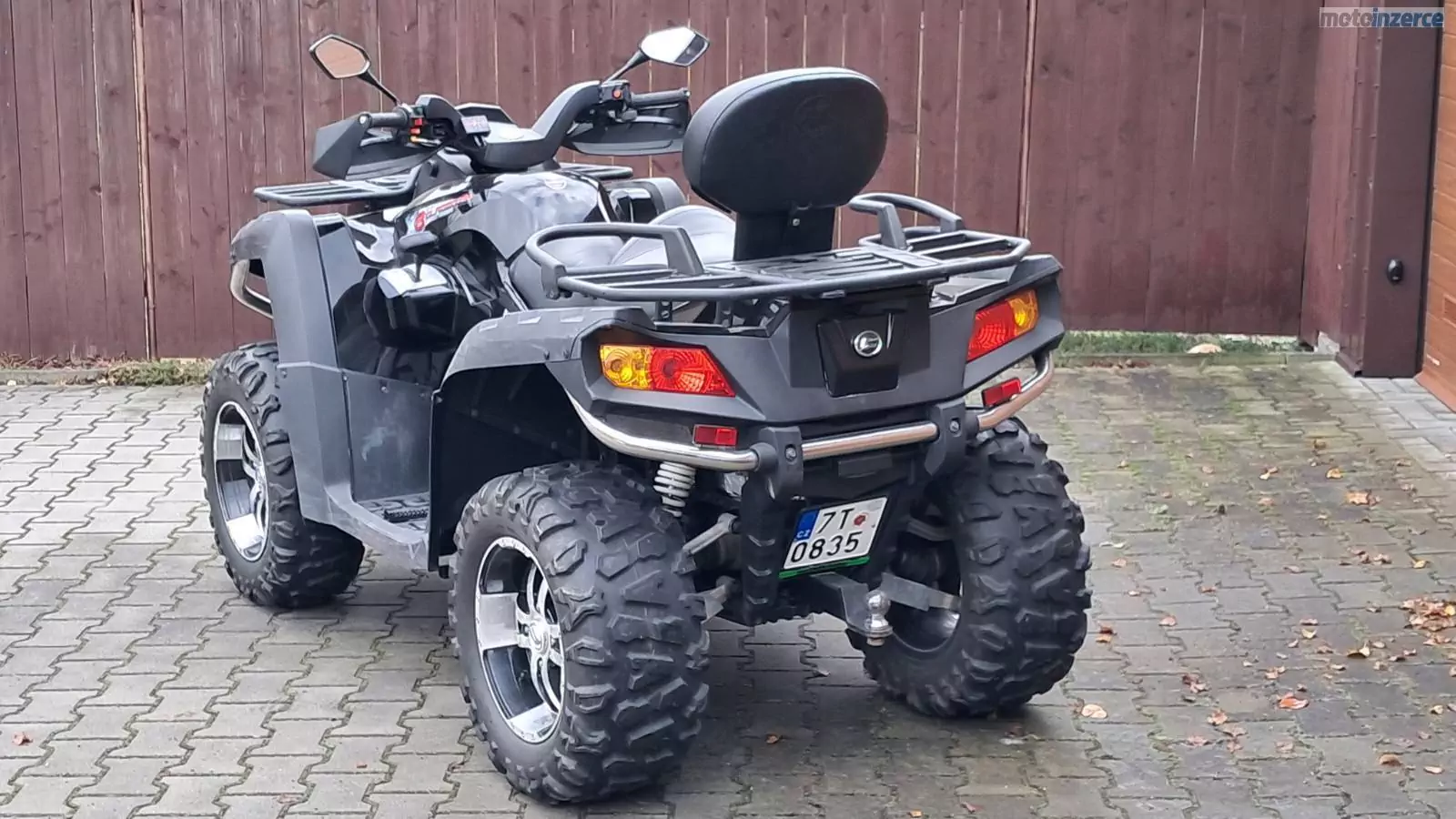 CFMOTO Gladiator X8 EFI V-twin Deluxe