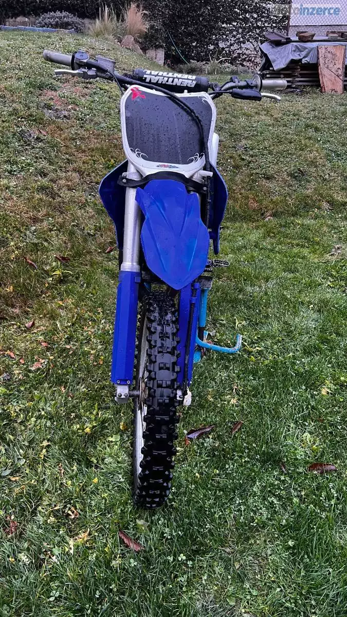 Yamaha YZ 125