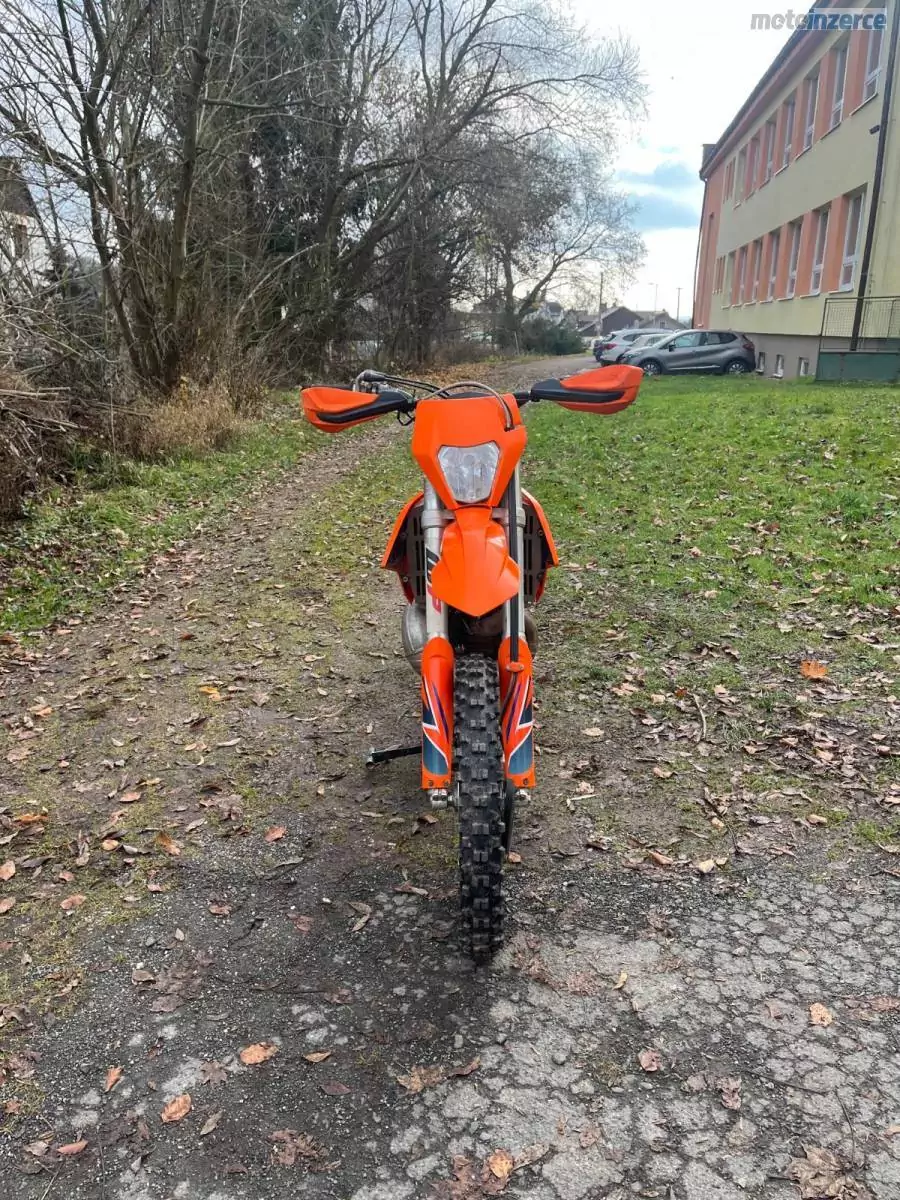 KTM 300