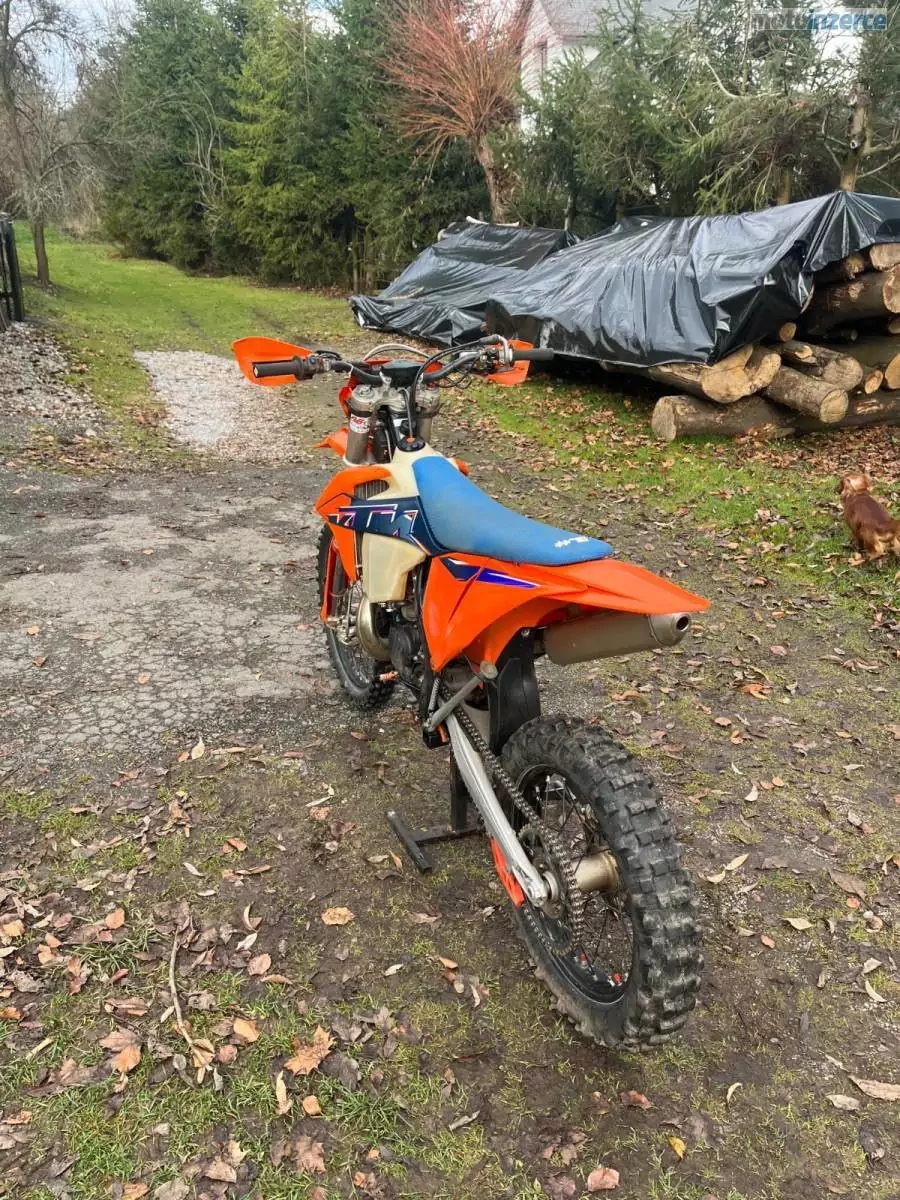 KTM 300