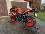 Klikněte pro detailní foto č. 3 - Honda CBR 1000 RR Fireblade