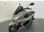 Klikněte pro detailní foto č. 1 - Kapoty, plasty, plechy Honda PCX - levá přední šedá kapota (plast) - originál